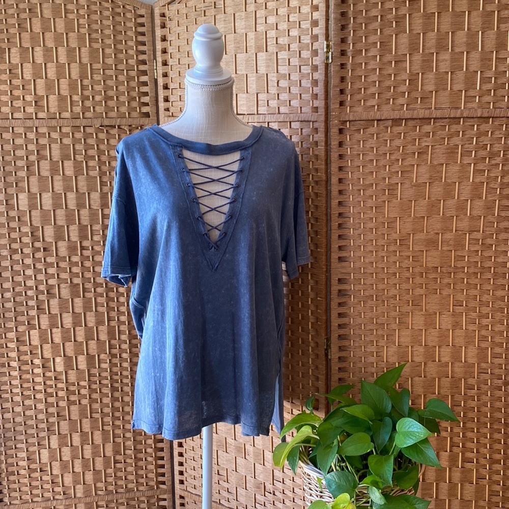 ✌️ NEW‼️ WE THE FREE ✌️FOR FREE PEOPLE ALL TIED UP TEE‼️